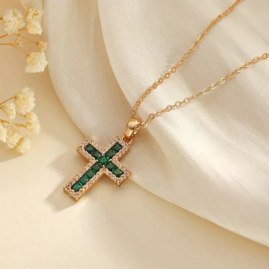 Solene Émeraude Croix Collier à Pendentif | Or