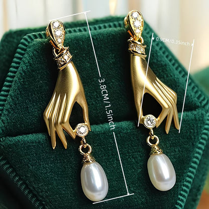 Graceful Hand Perle Boucles d'Oreilles