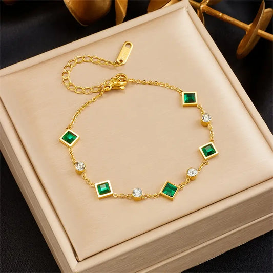 Or Émeraude Station Bracelet