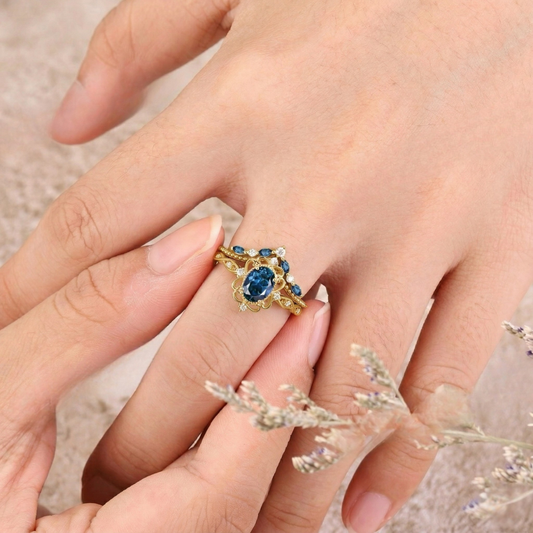 Azelia Saphir Bague Couronne Set | Or
