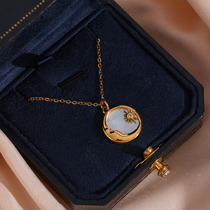 Evangeline Lunar Or Collier