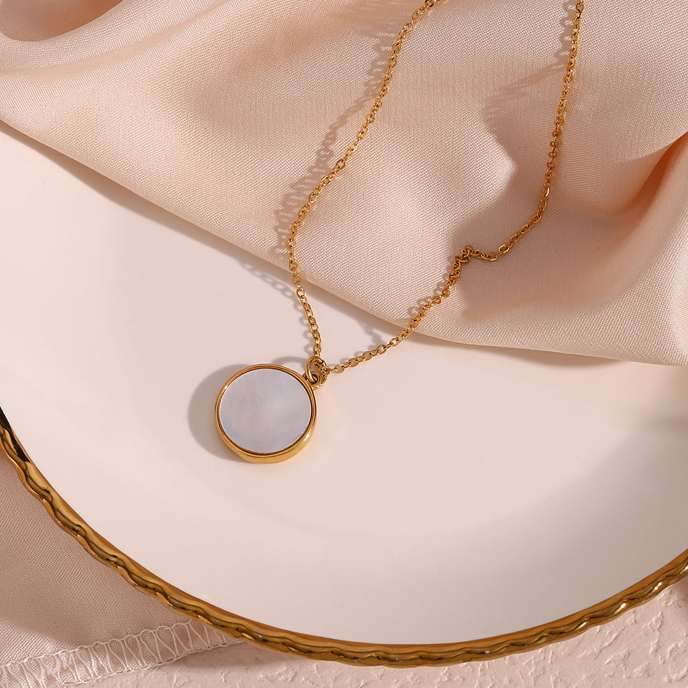 Evangeline Lunar Or Collier