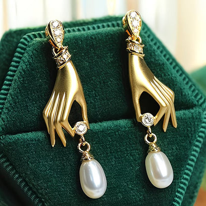 Graceful Hand Perle Boucles d'Oreilles