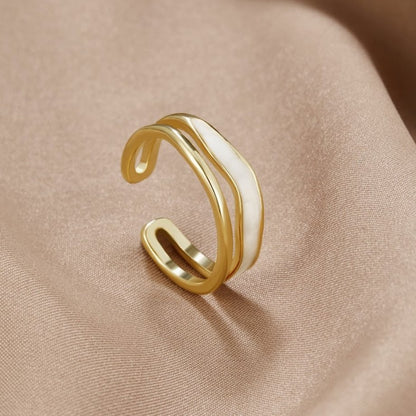 Or Sculpturale Enveloppant Bague